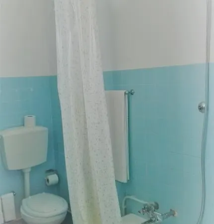 Residencial Sol 게스트하우스 *